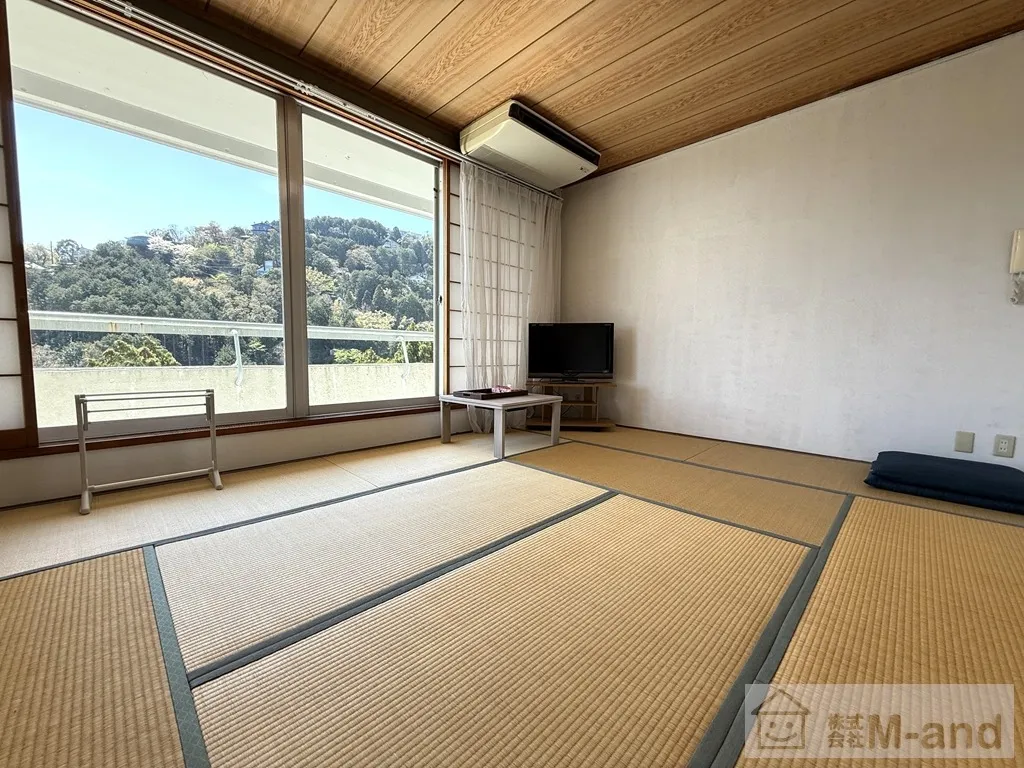 熱海市 ビラ自然郷マンション D棟 190万円